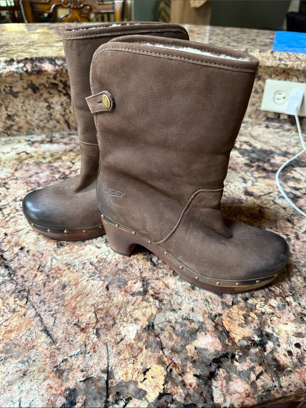 UGG boots like new.